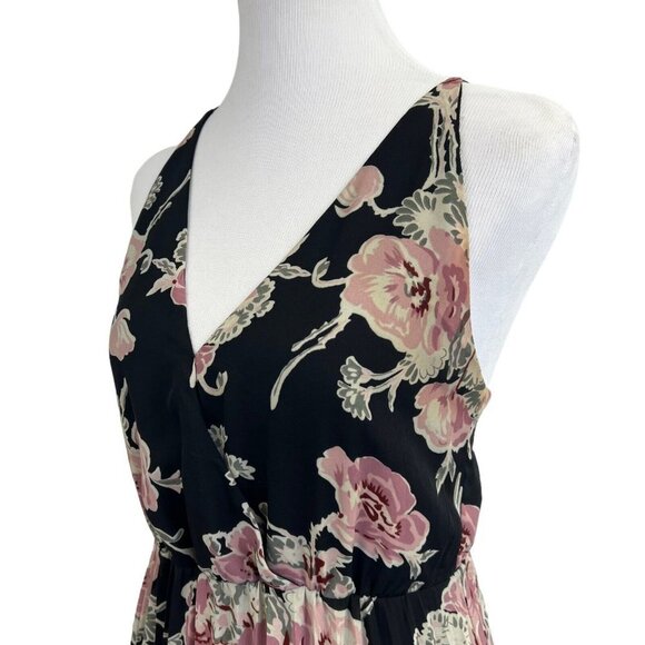 LEITH Floral Print V-Neck Pleated Midi Dress - Picture 6 of 10